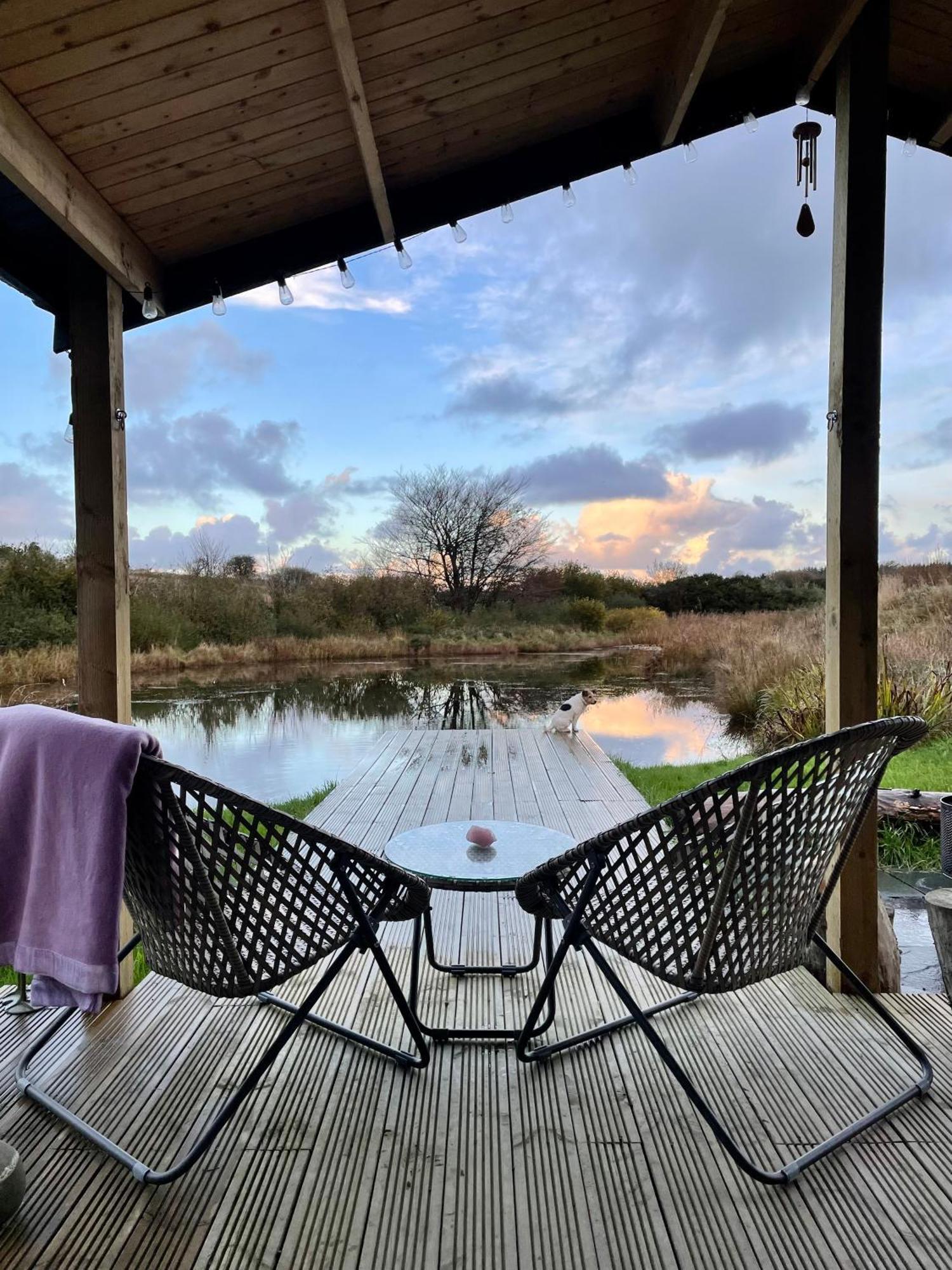 Lake Villa Holiday Cottages Holsworthy Exterior foto