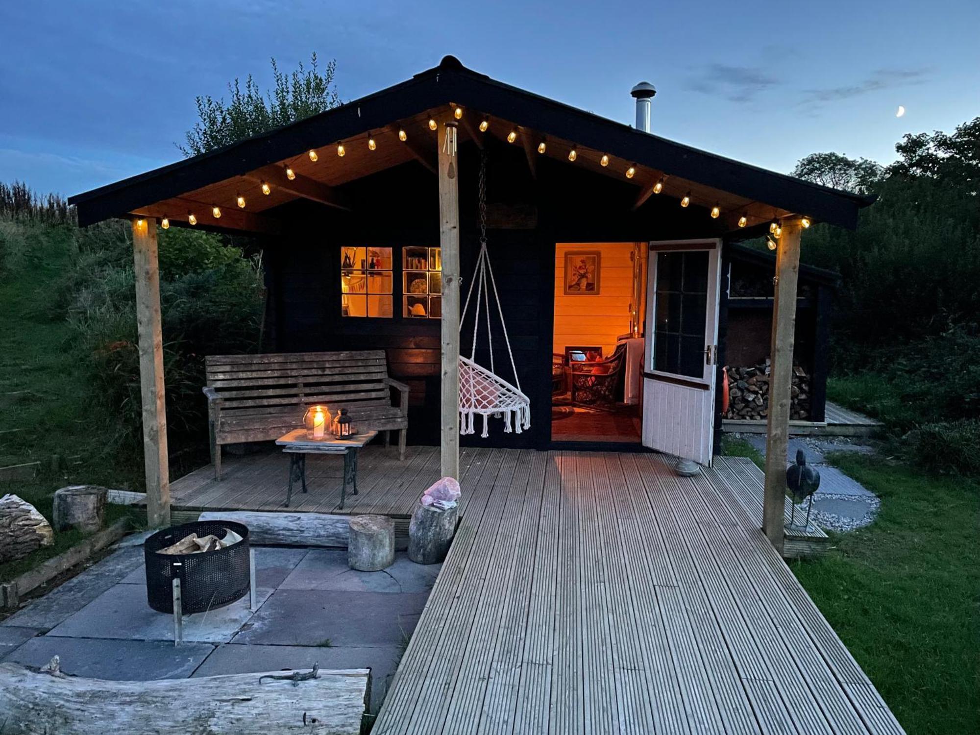 Lake Villa Holiday Cottages Holsworthy Exterior foto